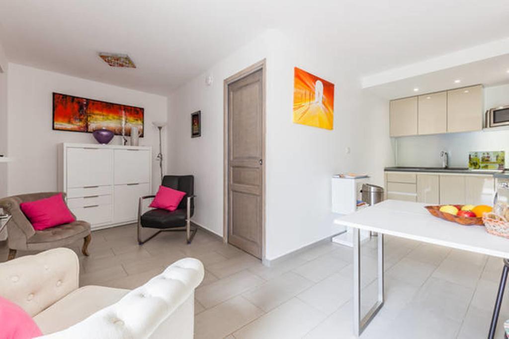 Maison De Vacances - Casa Mezanaccia Avec Terrasse Fleurie Meuble Tourisme 3 Etoiles Santa-Lucia-di-Tallano Экстерьер фото